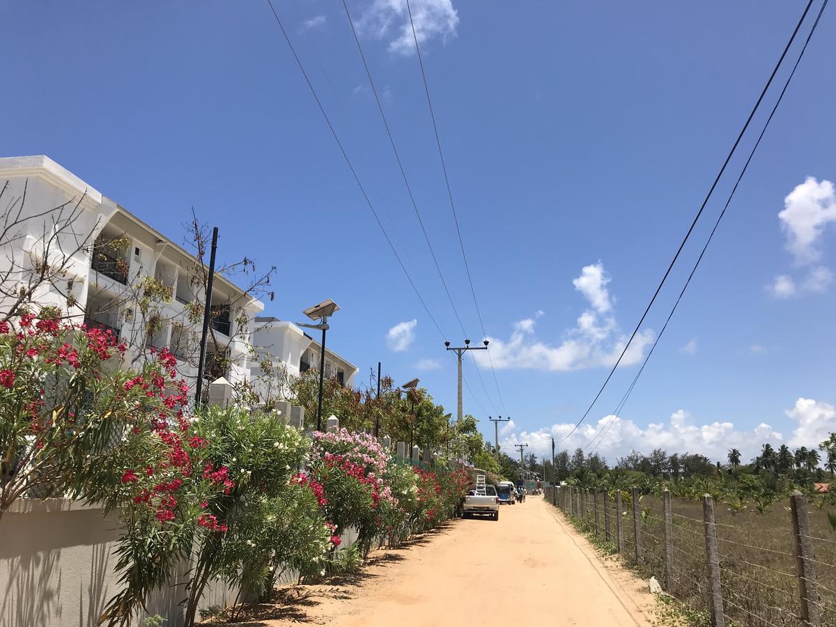 Araliya Oceanfront Condos Nilaveli, Trincomalee Екстериор снимка