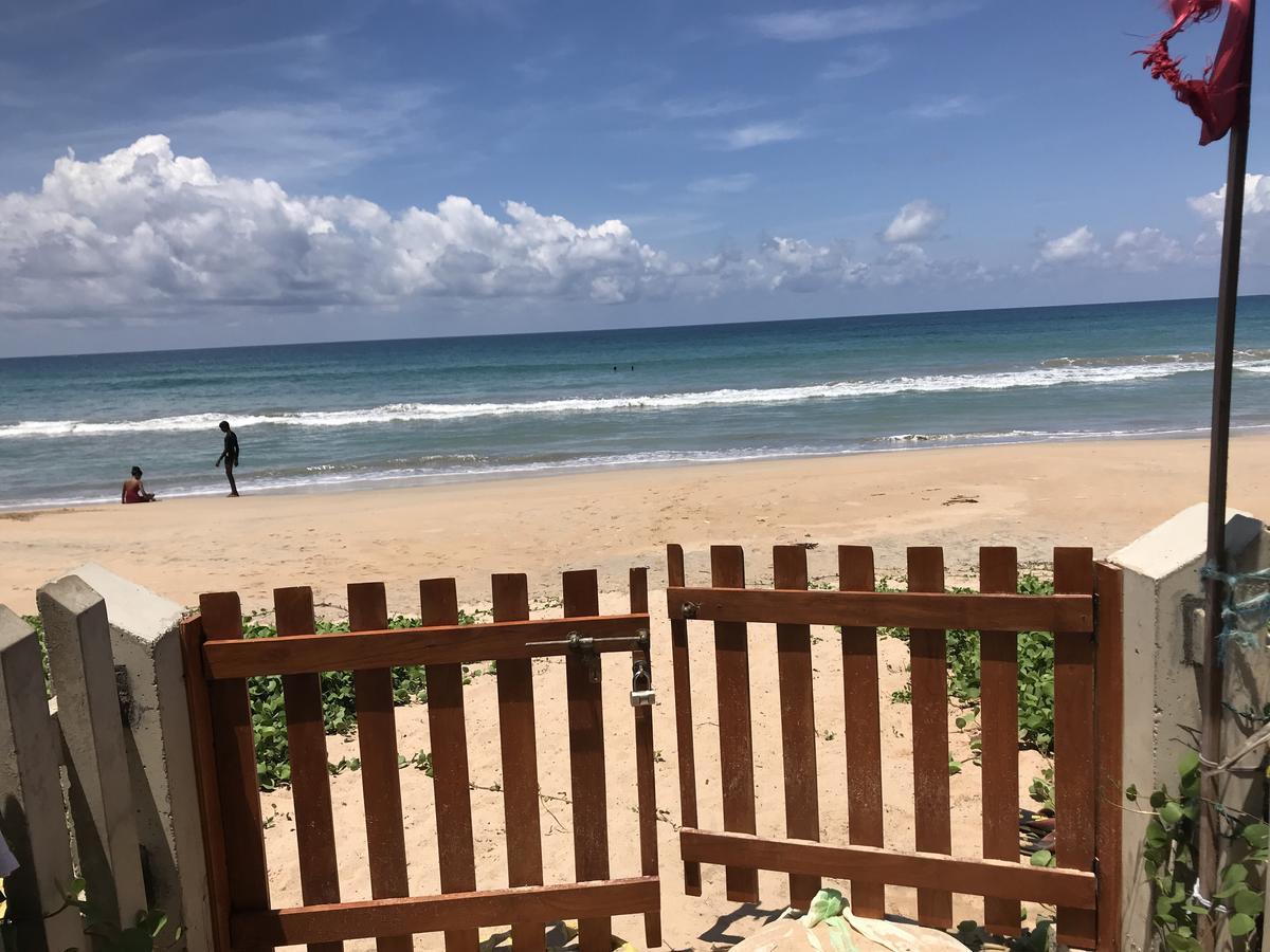 Araliya Oceanfront Condos Nilaveli, Trincomalee Екстериор снимка