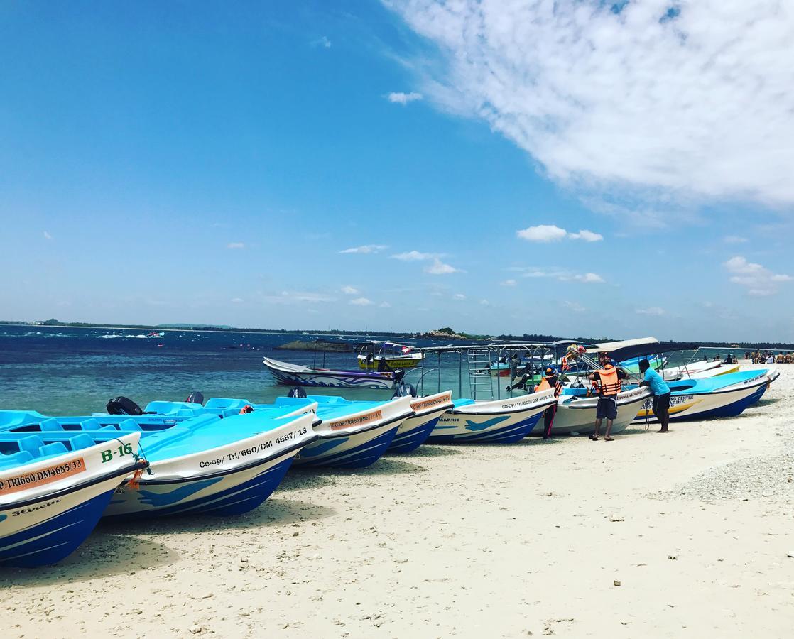 Araliya Oceanfront Condos Nilaveli, Trincomalee Екстериор снимка
